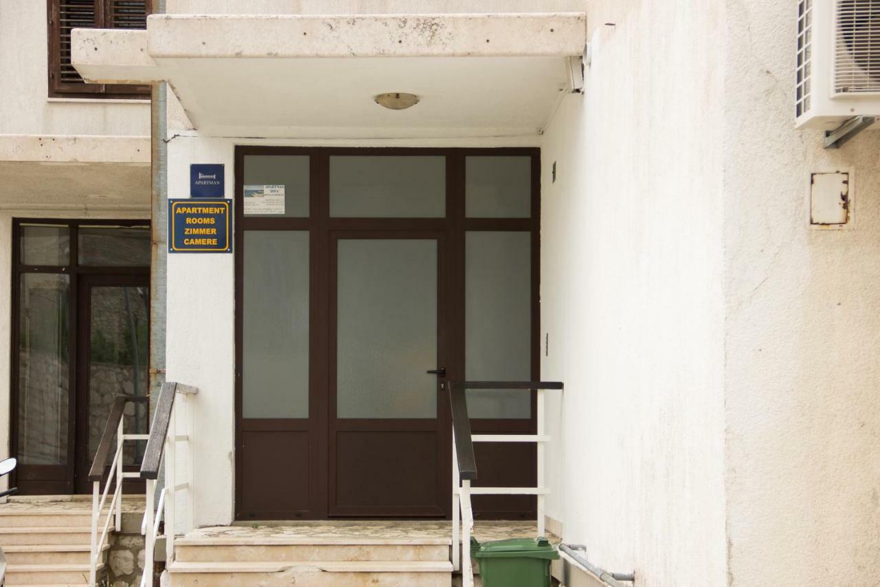 Studio Apartman Dida Bozo Senj  Buitenkant foto