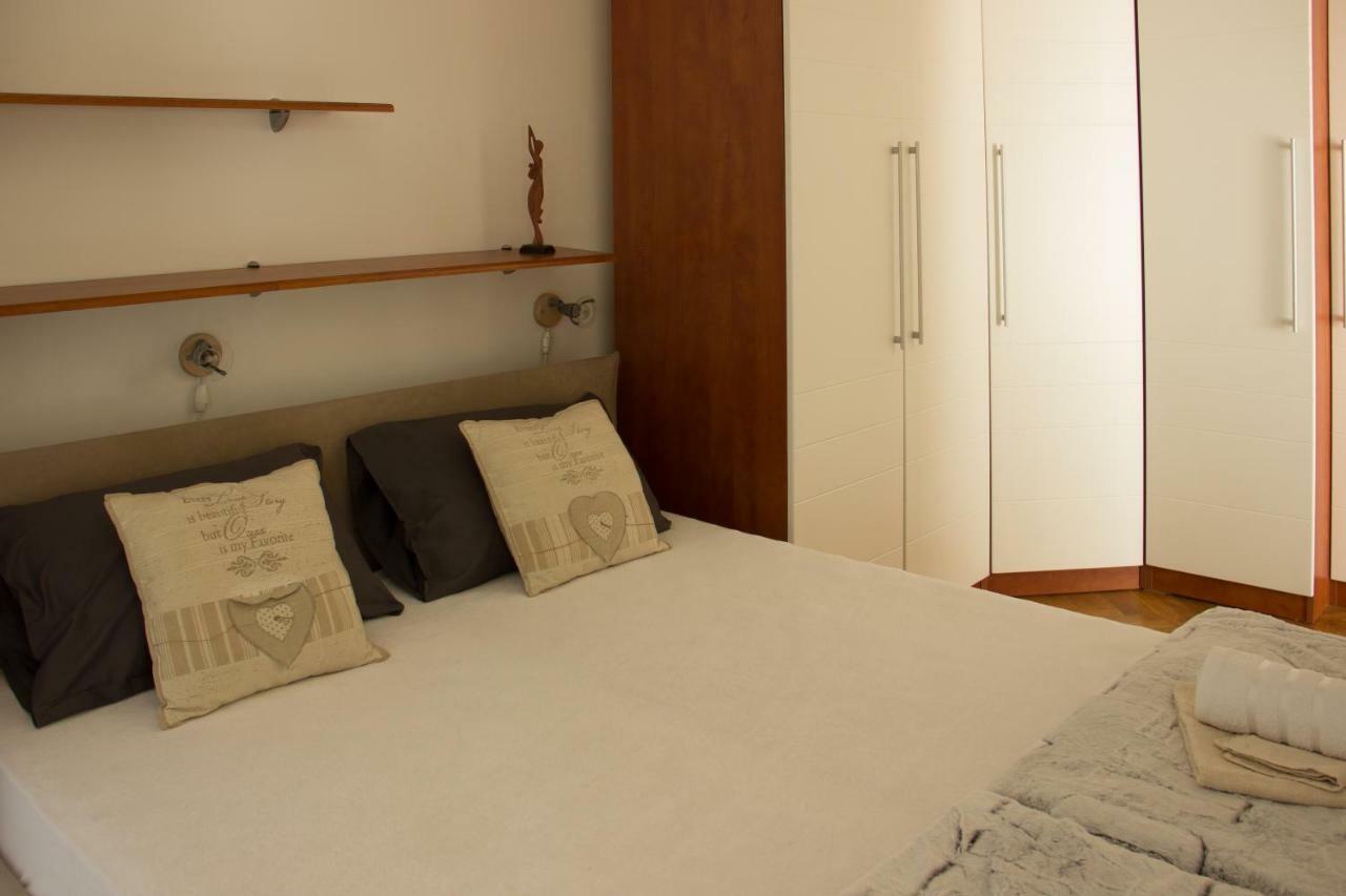 Studio Apartman Dida Bozo Senj  Buitenkant foto